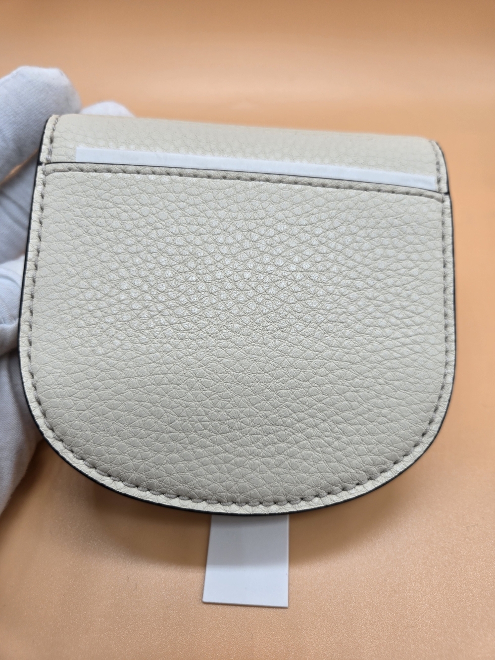 Marc Jacobs White Pebbled Leather Coin Purse - Picture 2 of 5
